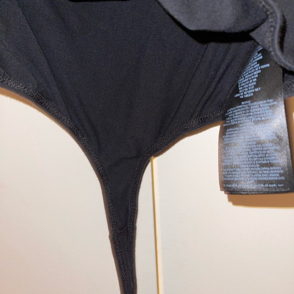Guess body suit - Picture 3 of 11